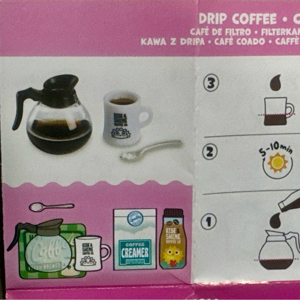 Drip coffee pot and cup mug set 
Cafe series 6 Miniverse make it mini MGA